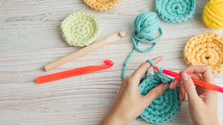 23 Easy Crochet Ideas That Turn Simple Yarn Into Beautiful Creations